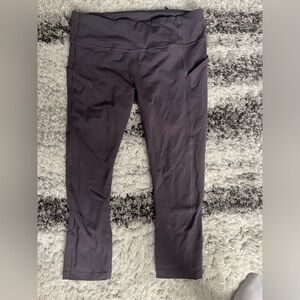 Lululemon leggings with pocket